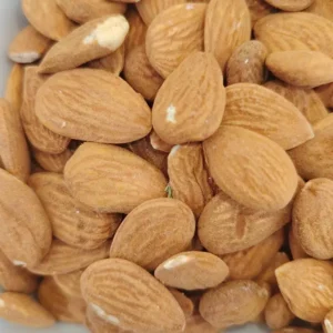 Almendra Cruda Con Piel